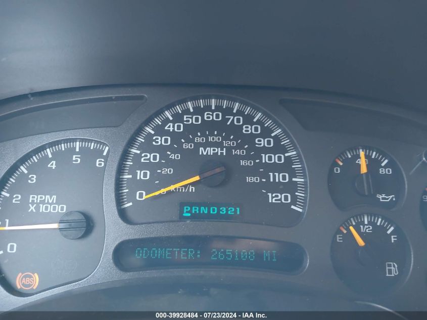 2004 Chevrolet Tahoe Ls VIN: 1GNEK13V64J157049 Lot: 39928484