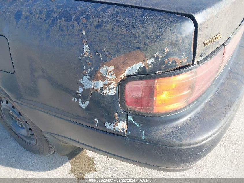 1992 Toyota Camry Le VIN: 4T1SK12E8NU153951 Lot: 39928497