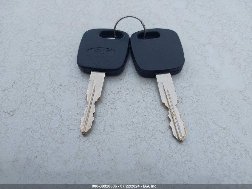 2000 Ford Ranger Xl/Xlt VIN: 1FTZR15V2YPB06993 Lot: 39928606