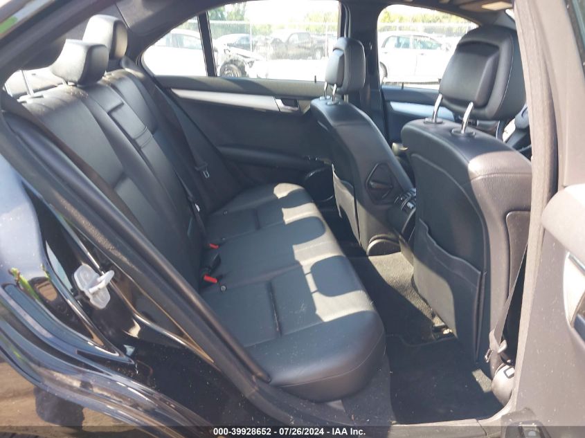 2010 Mercedes-Benz C 300 Luxury 4Matic/Sport 4Matic VIN: WDDGF8BB7AR088087 Lot: 39928652