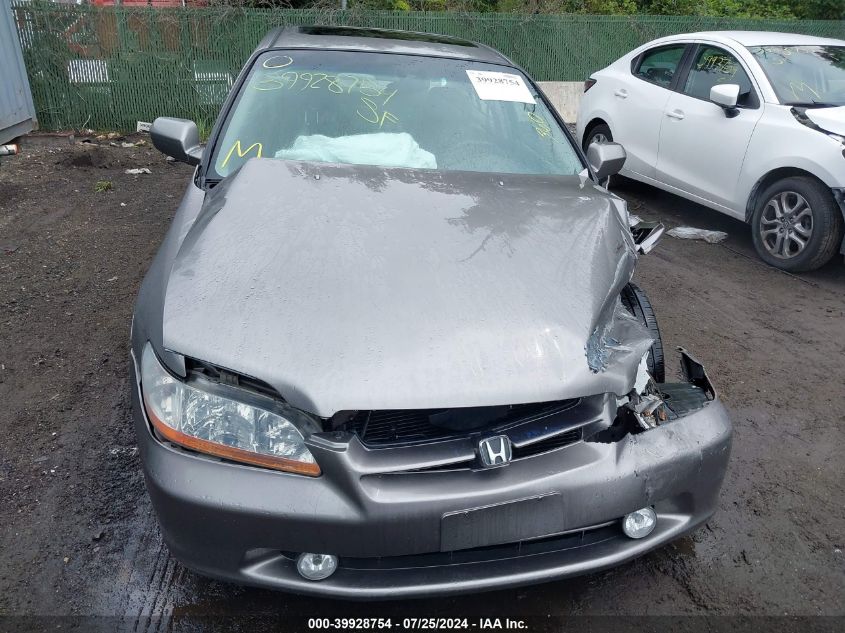 2000 Honda Accord 3.0 Ex VIN: 1HGCG1653YA032885 Lot: 39928754