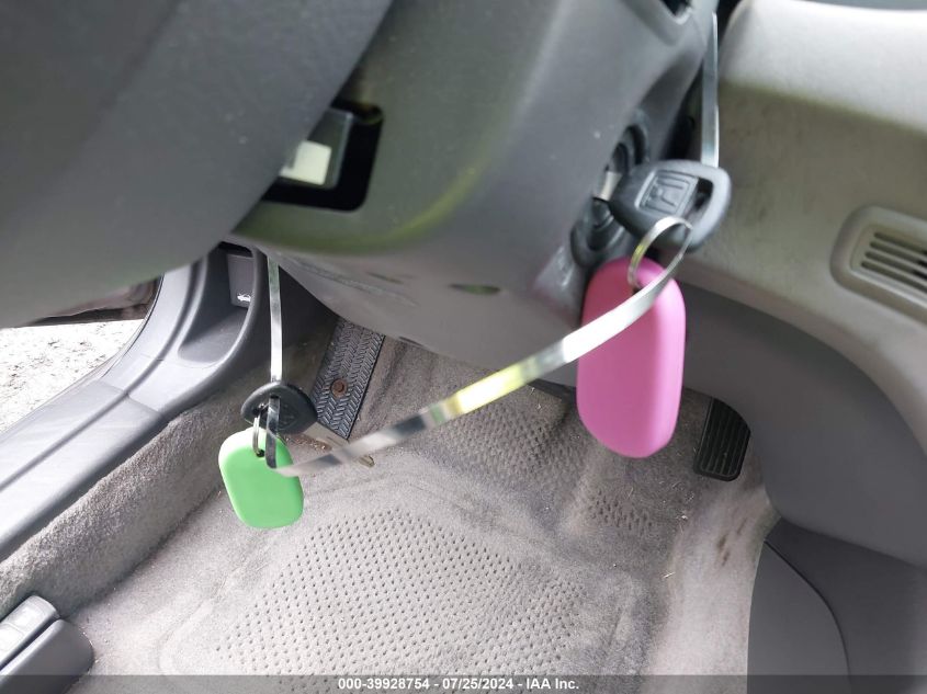 2000 Honda Accord 3.0 Ex VIN: 1HGCG1653YA032885 Lot: 39928754