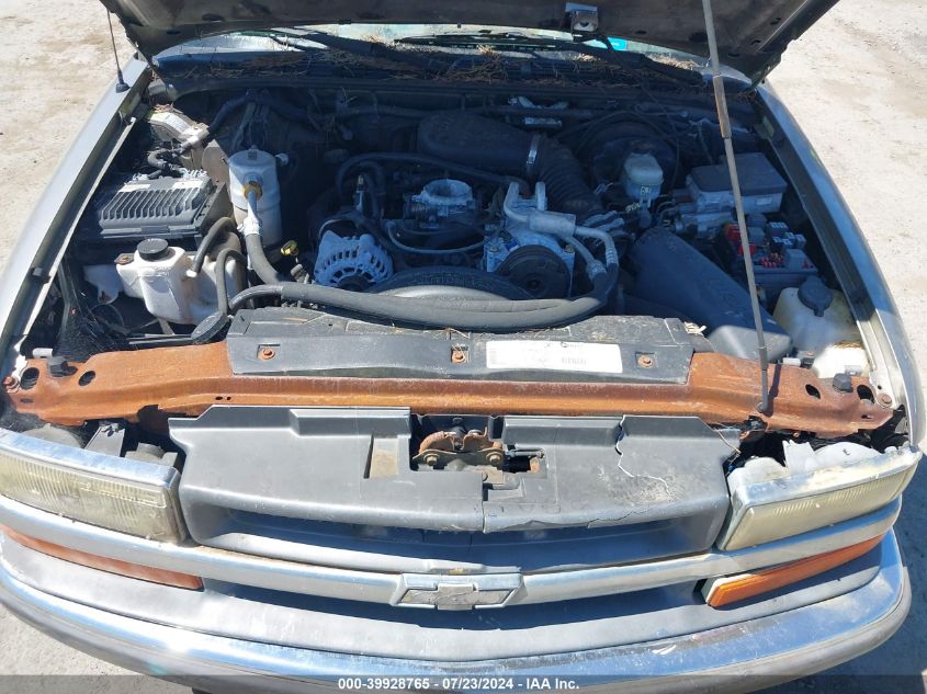 1999 Chevrolet Blazer VIN: 1GNDR13WXX2232853 Lot: 39928765