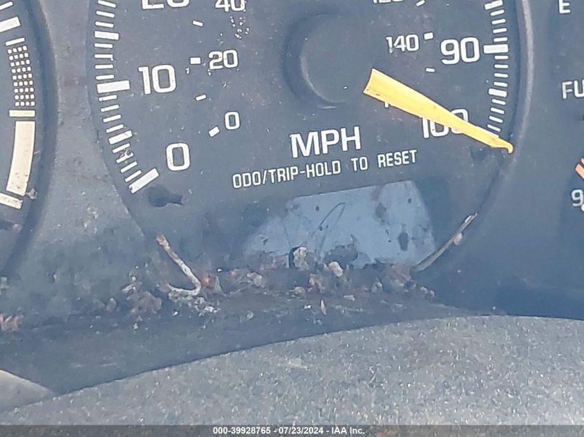 1999 Chevrolet Blazer VIN: 1GNDR13WXX2232853 Lot: 39928765