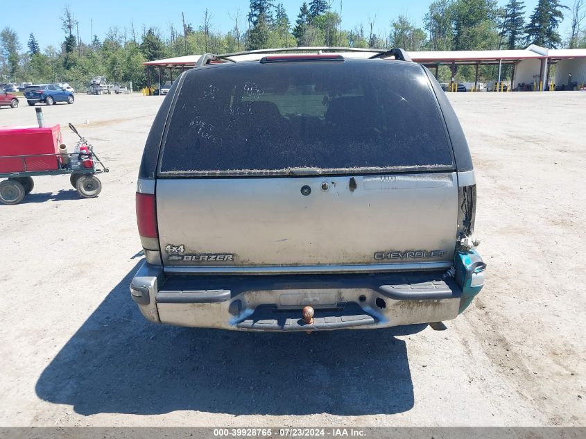 1999 Chevrolet Blazer VIN: 1GNDR13WXX2232853 Lot: 39928765