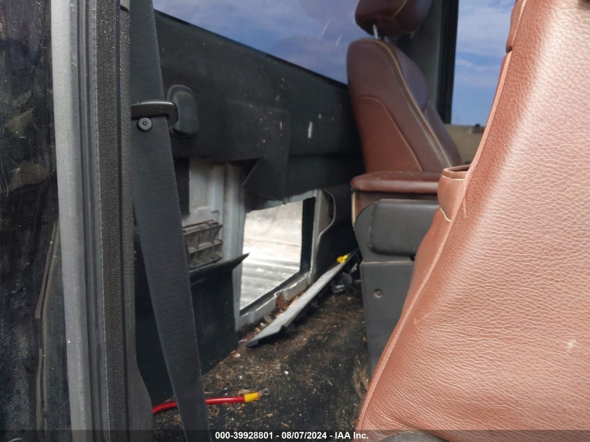 2011 Ford F-250 Xl VIN: 1FTBF2A68BEA20802 Lot: 39928801