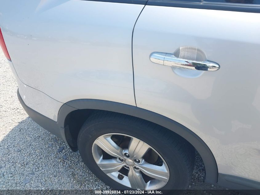 2013 Kia Sorento Ex V6 VIN: 5XYKUDA22DG411310 Lot: 39928834