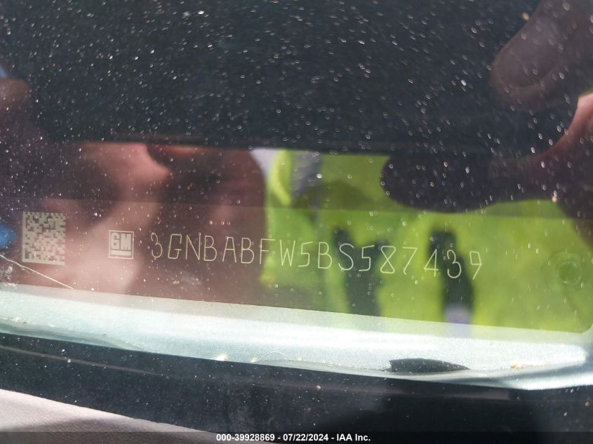2011 Chevrolet Hhr Lt VIN: 3GNBABFW5BS587439 Lot: 39928869