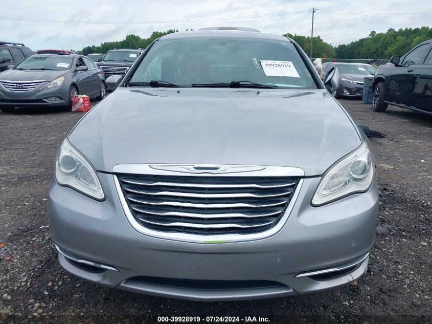 2014 Chrysler 200 Lx VIN: 1C3CCBAB3EN141885 Lot: 39928919