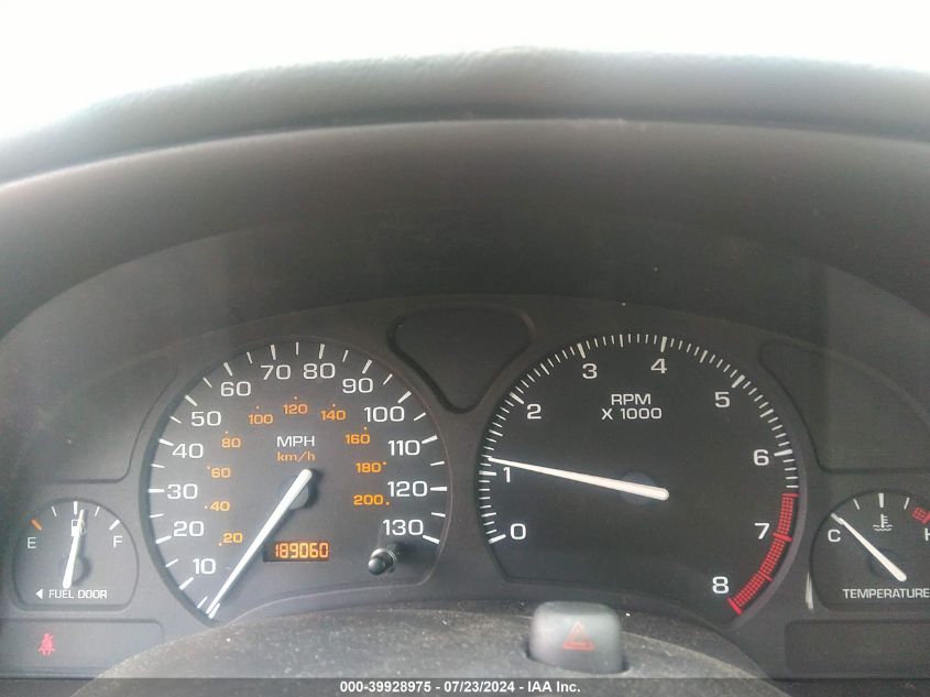 2002 Saturn S-Series Sl2 VIN: 1G8ZK52712Z211466 Lot: 39928975