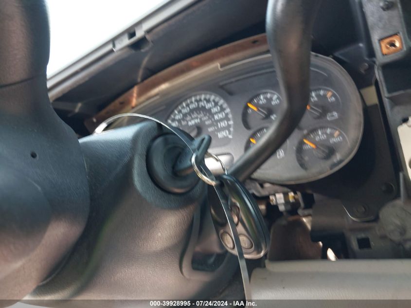 2005 Chevrolet Tahoe Ls VIN: 1GNEK13T25J223791 Lot: 39928995