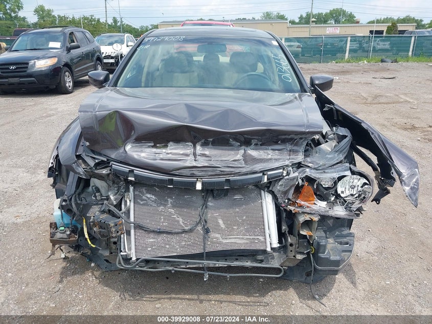 2011 Honda Accord 3.5 Ex-L VIN: 1HGCP3F88BA013665 Lot: 39929008