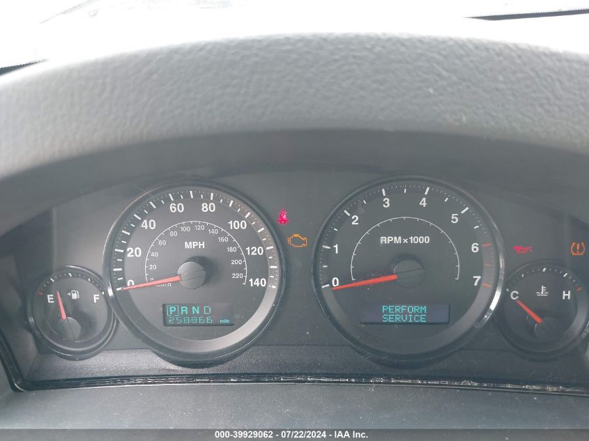 2005 Jeep Grand Cherokee Laredo VIN: 1J4GR48K65C603424 Lot: 39929062