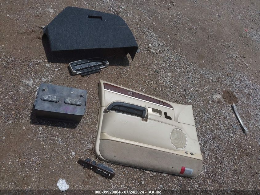 2007 Lincoln Town Car Signature Limited VIN: 1LNHM82V47Y622025 Lot: 39929084