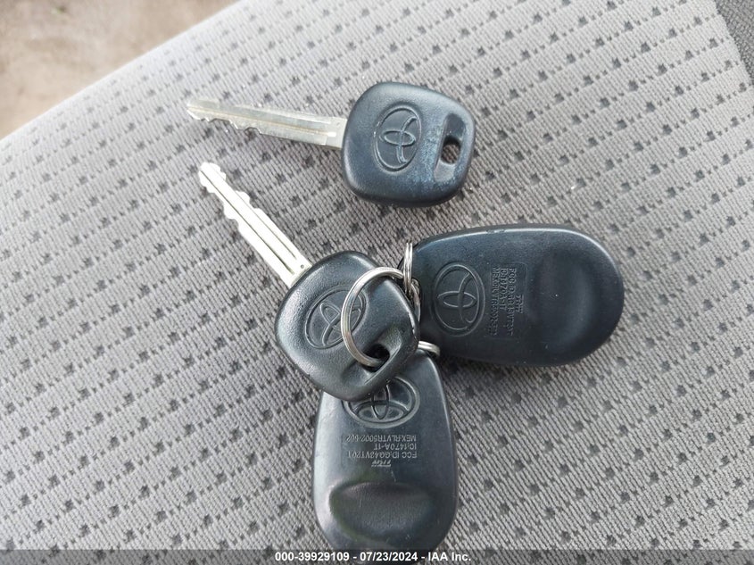 2006 Toyota Sienna Le VIN: 5TDZA23C16S534863 Lot: 39929109