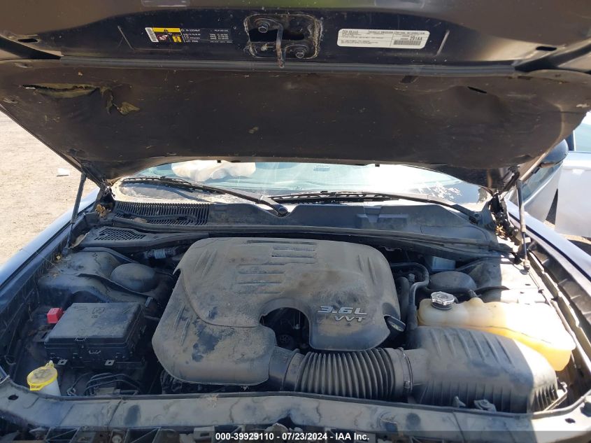 2018 Dodge Challenger Sxt VIN: 2C3CDZAG4JH242535 Lot: 39929110