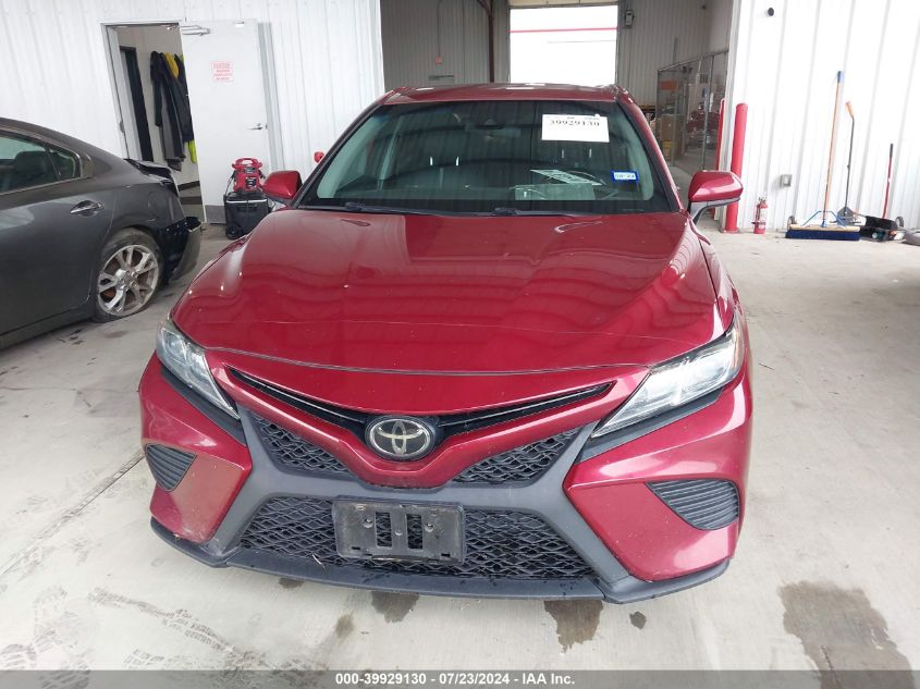 4T1B11HK0JU639874 2018 Toyota Camry Se