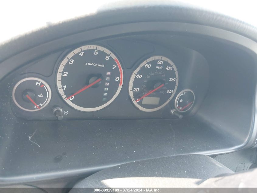 2004 Honda Cr-V Lx VIN: JHLRD68564C005273 Lot: 39929189