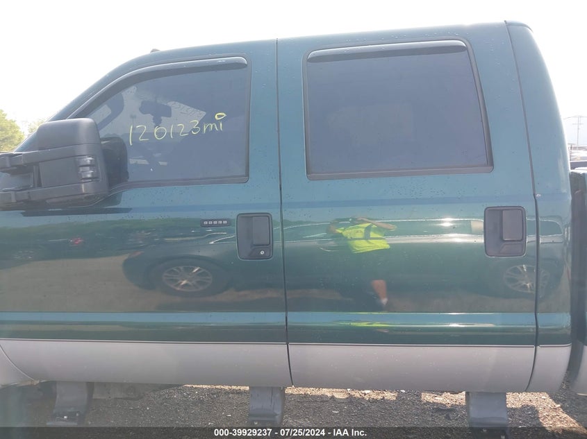 2008 Ford F-250 Fx4/Harley-Davidson/King Ranch/Lariat/Xl/Xlt VIN: 1FTSW21R38EA31578 Lot: 39929237