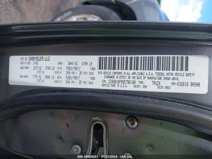 2009 Dodge Ram 1500 Slt/Sport/Trx VIN: 1D3HB18P99S796180 Lot: 39929263