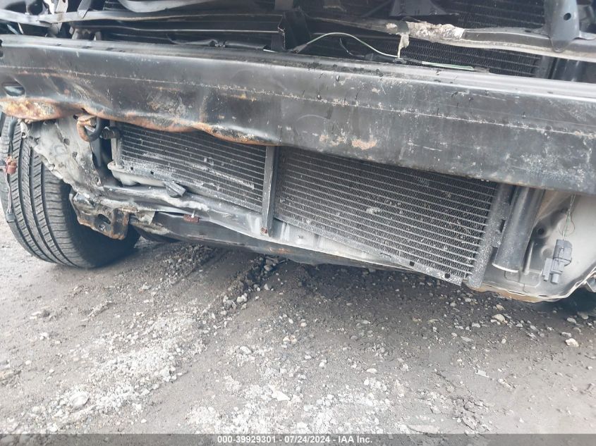 2003 Toyota Camry Le VIN: 4T1BE32K93U654871 Lot: 39929301