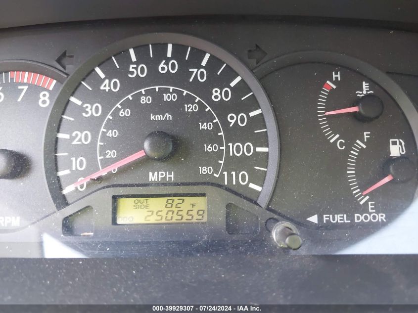 2004 Toyota Corolla Ce/Le/S VIN: 1NXBR32E04C270154 Lot: 39929307