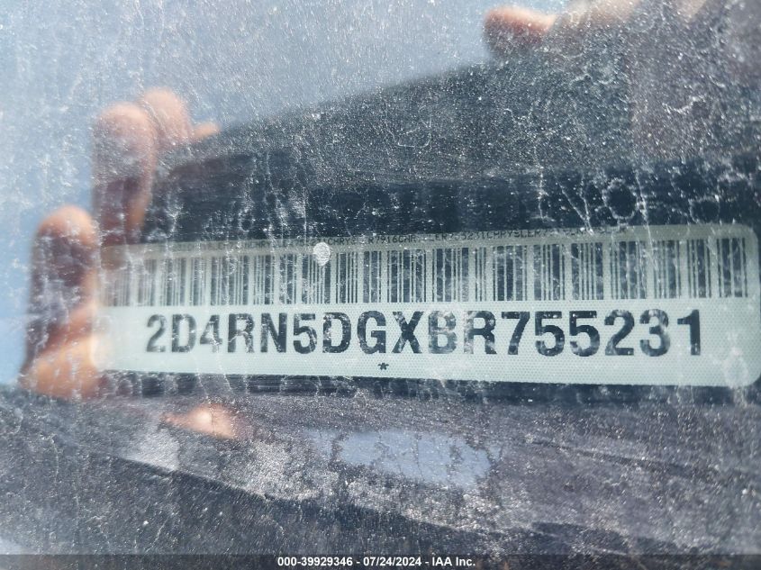 2011 Dodge Grand Caravan Crew VIN: 2D4RN5DGXBR755231 Lot: 39929346