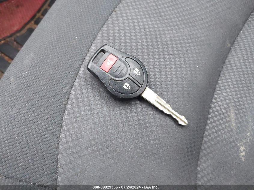 2015 Nissan Rogue Select S VIN: JN8AS5MV4FW757642 Lot: 39929366