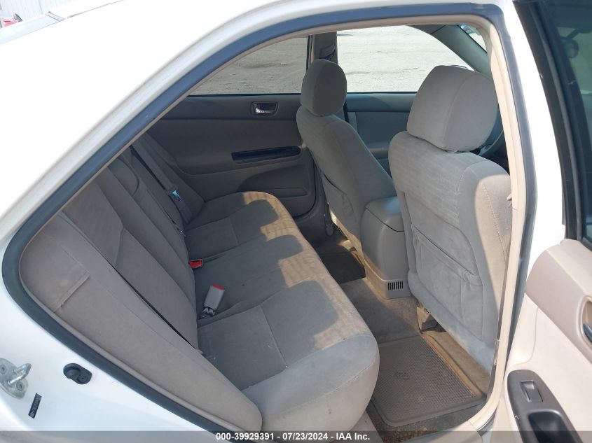 2005 Toyota Camry Le VIN: 4T1BE32K15U424129 Lot: 39929391