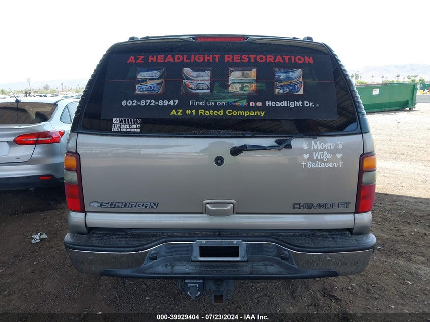 2002 Chevrolet Suburban 1500 Lt VIN: 1GNEC16T52J203457 Lot: 39929404