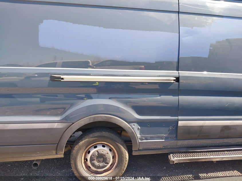 2020 Ford Transit-250 Cargo Van VIN: 1FTBR3X82LKA27995 Lot: 39929618