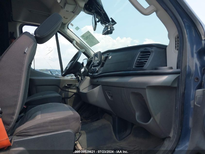 2020 Ford Transit-250 Cargo Van VIN: 1FTBR3X81LKA72233 Lot: 39929621