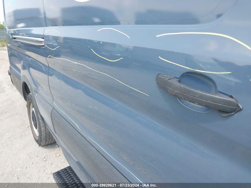 2020 Ford Transit-250 Cargo Van VIN: 1FTBR3X81LKA72233 Lot: 39929621