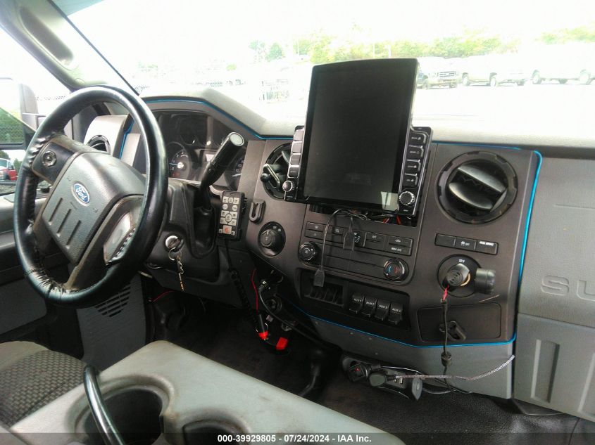 2011 Ford F-350 Chassis Xl VIN: 1FDBF3F68BEC71233 Lot: 39929805