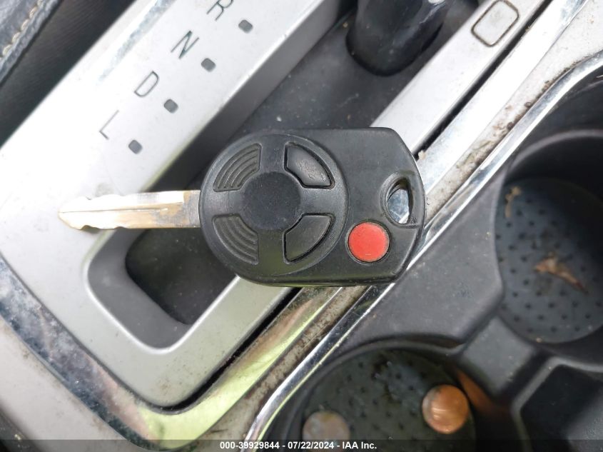 2009 Ford Flex Sel VIN: 2FMEK62C29BA01782 Lot: 39929844