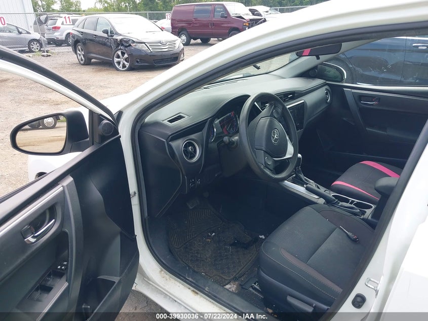 2019 TOYOTA COROLLA LE - 2T1BURHE5KC150213