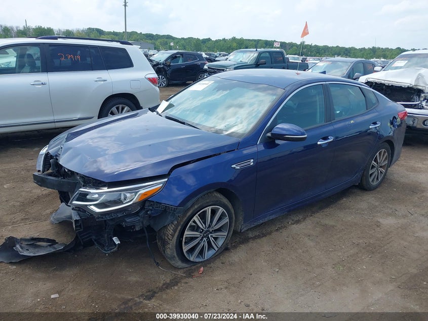 2019 KIA OPTIMA VIN: 5XXGT4L32KG375070