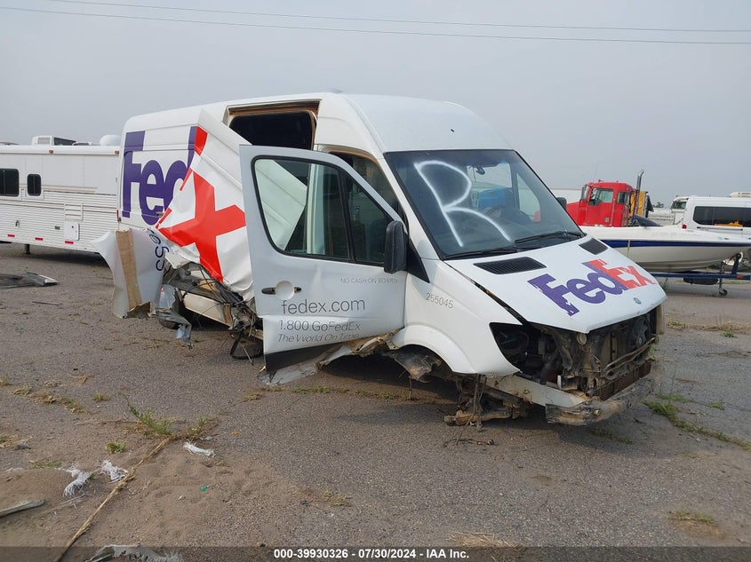 2014 Mercedes-Benz Sprinter 2500 High Roof VIN: WD3PE8DE8E5898680 Lot: 39930326