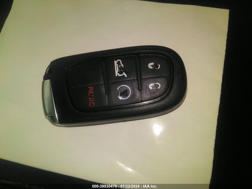 2014 Jeep Cherokee Limited VIN: 1C4PJMDS5EW269744 Lot: 39930478