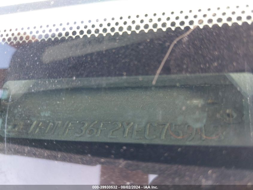 2000 Ford F-350 VIN: 1FDWF36F2YEC75918 Lot: 43203155