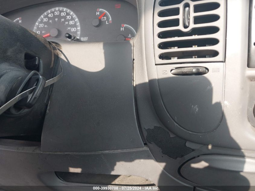 2002 Ford F-150 Xl/Xlt VIN: 1FTRF17262NB71814 Lot: 39930708