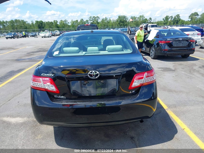 2010 Toyota Camry Le VIN: 4T1BF3EK6AU069395 Lot: 39930835