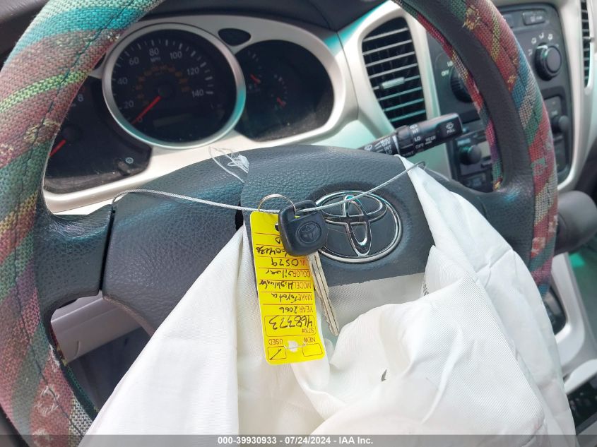 2006 Toyota Highlander VIN: JTEGD21A860140579 Lot: 39930933