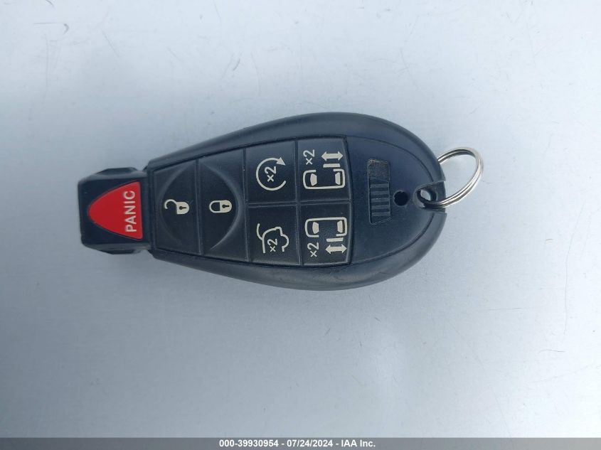 2011 Chrysler Town & Country Touring-L VIN: 2A4RR8DG1BR739819 Lot: 39930954