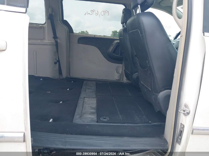 2011 Chrysler Town & Country Touring-L VIN: 2A4RR8DG1BR739819 Lot: 39930954