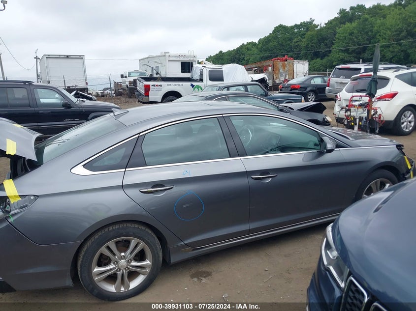 2019 Hyundai Sonata Sport VIN: 5NPE34AF4KH781120 Lot: 39931103