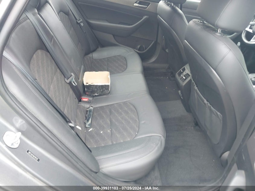 2019 Hyundai Sonata Sport VIN: 5NPE34AF4KH781120 Lot: 39931103