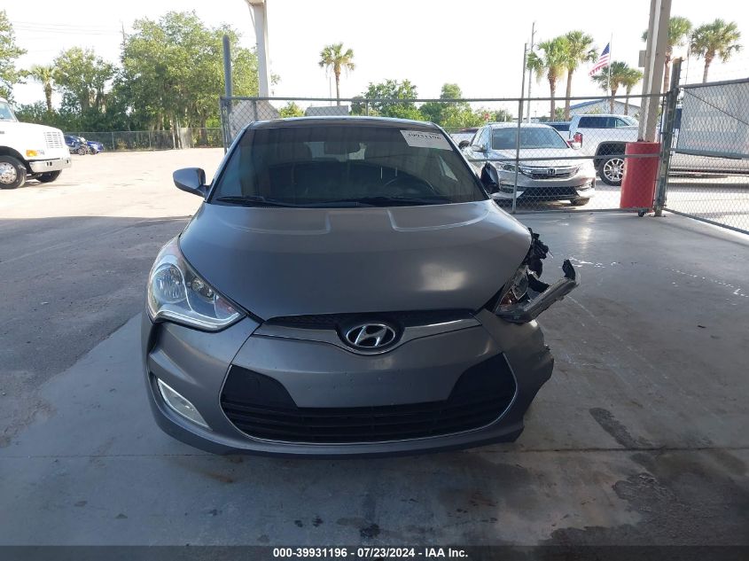 2016 Hyundai Veloster VIN: KMHTC6AD0GU299142 Lot: 39931196