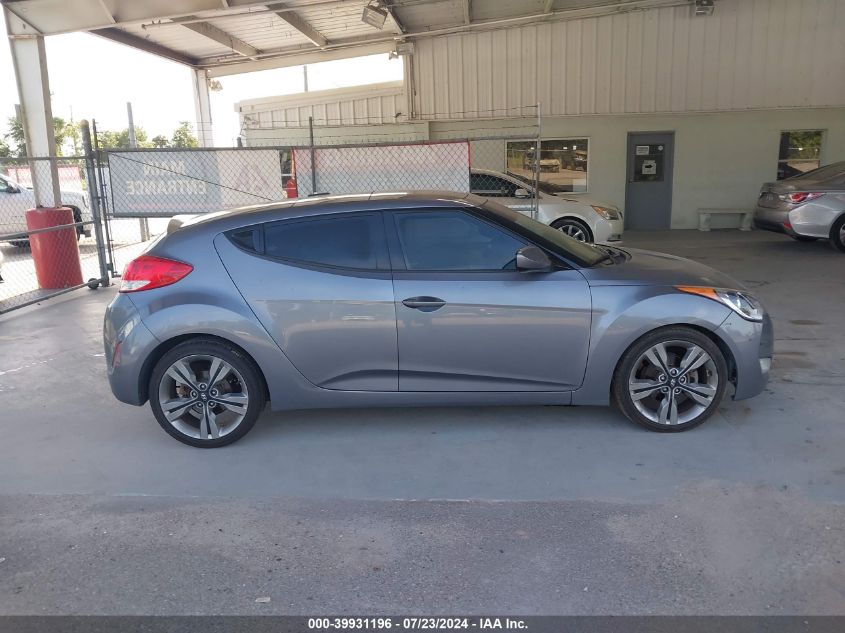 2016 Hyundai Veloster VIN: KMHTC6AD0GU299142 Lot: 39931196
