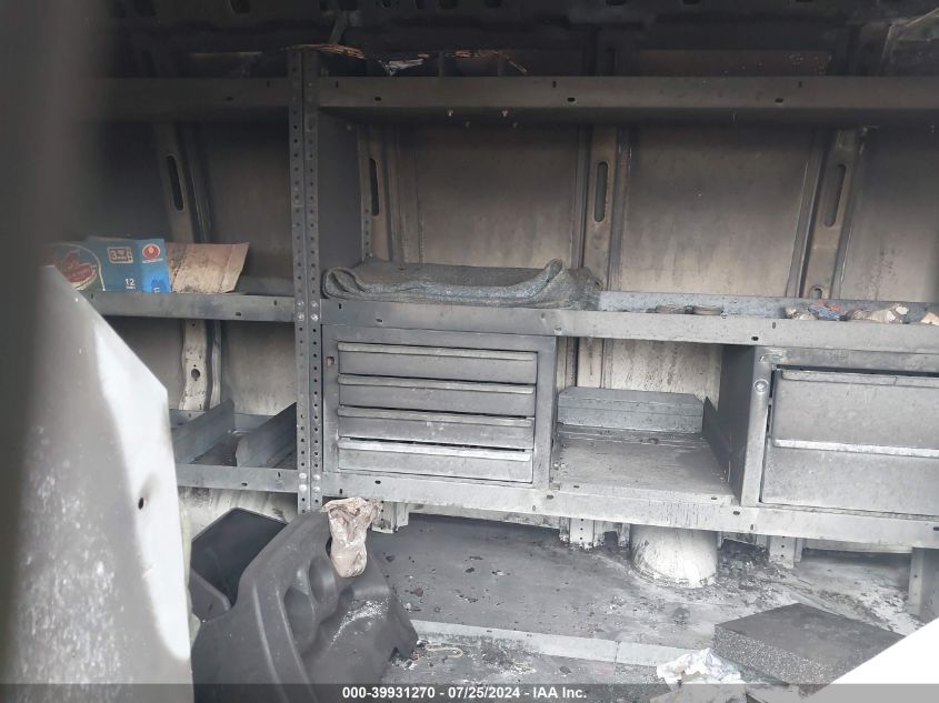 2004 Chevrolet Express G1500 VIN: 1GCFG15X541173823 Lot: 39931270